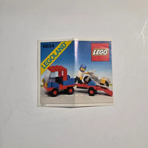 LEGO Instruction Manual 6654 Legoland Town Motorcycle Transport Vintage 1983