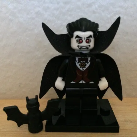 LEGO® Vampire Collectible Minifigure Series 2 - CMF 8684 Retired