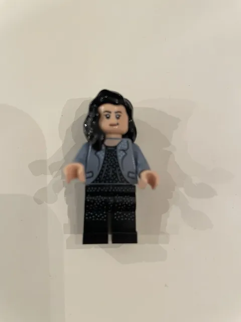 LEGO Mary Cattermole mini fig New Minifigure 76403 HARRY POTTER