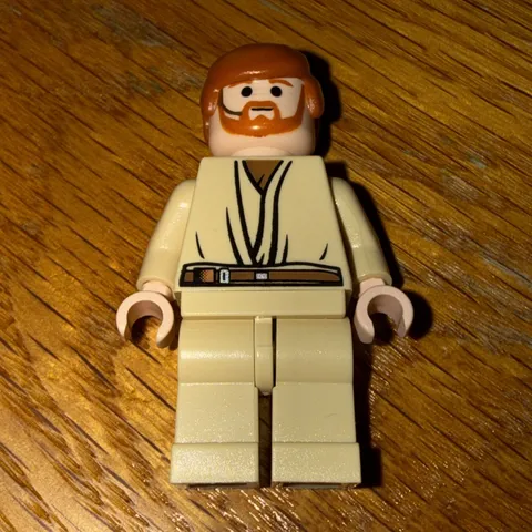 LEGO Star Wars Obi-Wan Kenobi Minifigure Tan Outfit Red Hair Beard