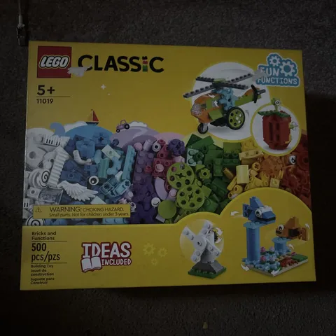 LEGO CLASSIC Bricks and Functions 11019 Brand New Sealed 500 Piece Legos Toys !!