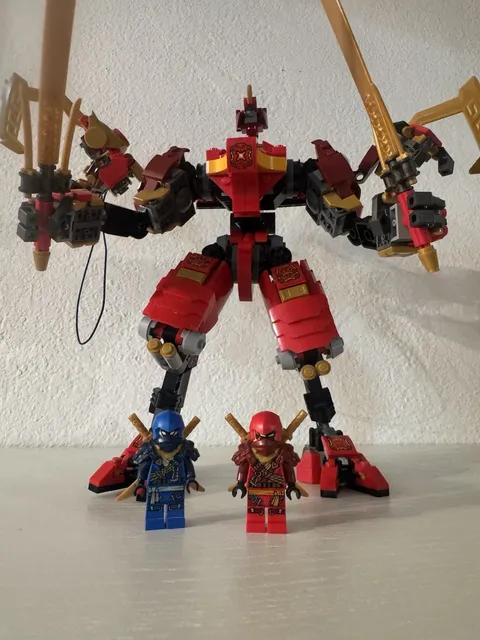 LEGO NINJAGO: Kai's Ninja Climber Mech (71812) with 2 Minifigures