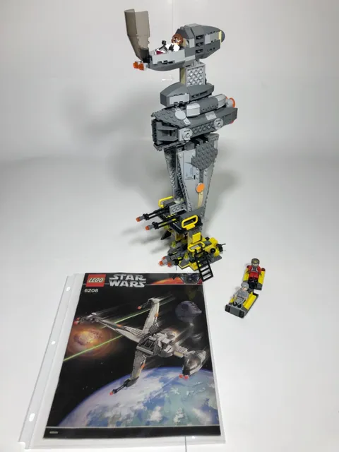 Vintage LEGO Star Wars: B-Wing Fighter (6208) with Extra Minifigure and Manual