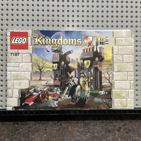 LEGO Castle: Escape from the Dragon's Prison (7187) Instructions Manual ONLY