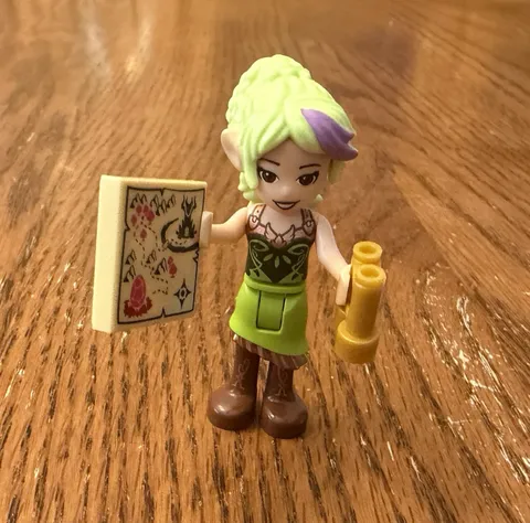 LEGO Elves Minifigure - Sira Copperbranch w/Map (elf017) Sky Captain 30375 41174