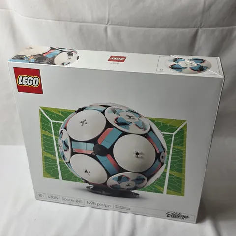 LEGO Set #43019 Editions Football FIFA World Cup Brand New In Box Factory Sealed