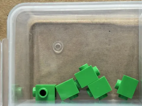 LEGO Parts - Bright Green Brick 1 x 1 with Stud on Side - No 87087 - QTY 5