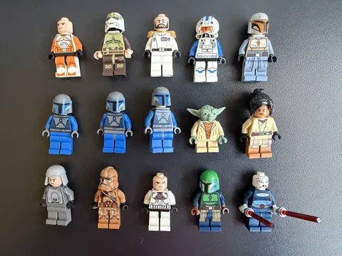 LEGO Star Wars- 15 Minifigure Lot 
