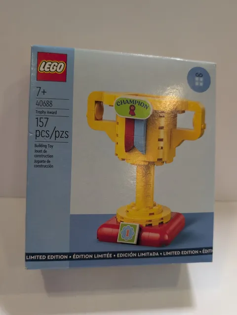 Lego 40688  Trophy Award ,Customizable-Limited Edition GWP-New & Sealed In Box