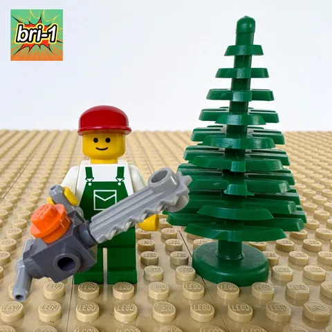 LEGO MOC: Christmas Tree Farmer + Large Tree, CHAINSAW, 2026, MY OWN CREATION
