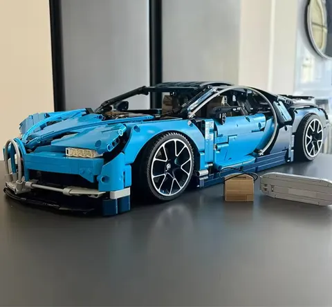 Lego Custom Technic: Bugatti Chiron 3599 Pcs 1:8 Scale (DESCRIPTION BELOW!)