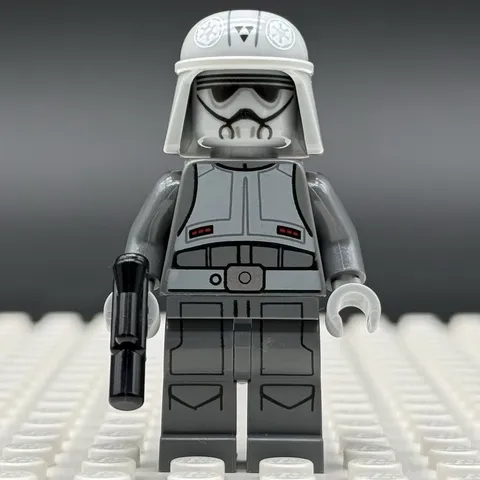 LEGO Star Wars Imperial Combat Driver Minifigure + Blaster sw0702 Rebels 75141