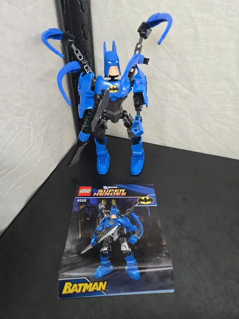 LEGO Super Heroes Batman Buildable Bionicle Figure - Set #4526 - 100% Complete