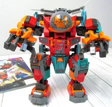 LEGO 76194 Super Heroes Tony Stark’s Sakaarian Iron Man Marvel Transforns R3