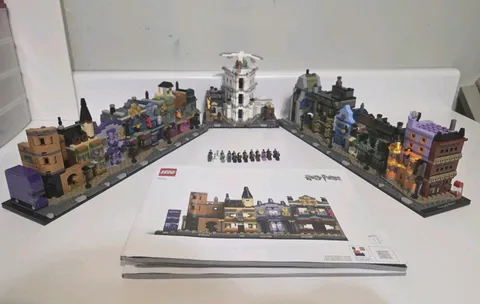 LEGO Harry Potter: Diagon Alley Wizarding Shops 76444 100% Complete With Manuals