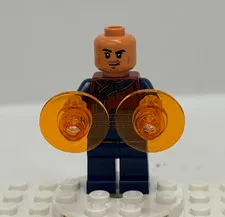 LEGO Wong Minifigure (from Marvel 76218 Sanctum Sanctorum) sh826