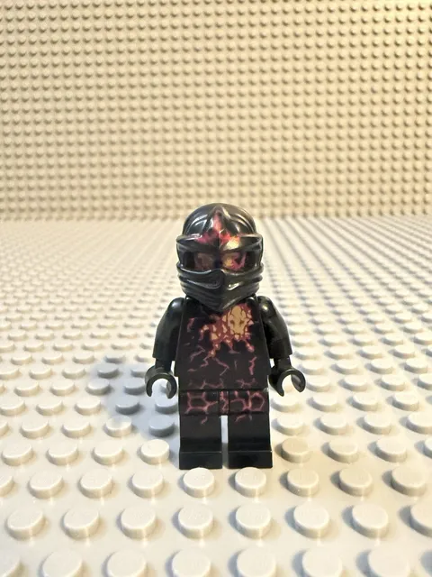LEGO Ninjago Cole NRG Minifigure njo0057 Rise of the Snakes From Set 9572