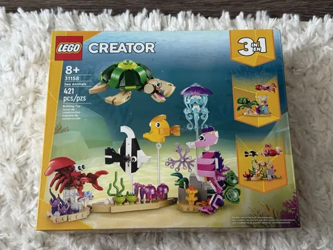 LEGO Creator 3-in-1 Sea Animals  Building Toy Set – 421 Pieces – New & Sealed