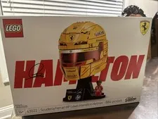 LEGO Scuderia Ferrari HP Lewis Hamilton Helmet