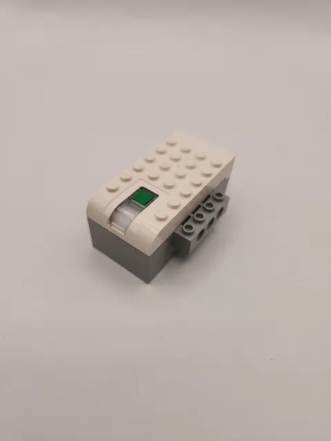 LEGO Wedo 2.0 Power Function 45300 Parts USB Power Hub Authentic  Works
