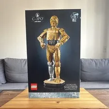 LEGO Star Wars C-3PO 75398 Building Set 1138 pcs 18+ 25th Anniv Box