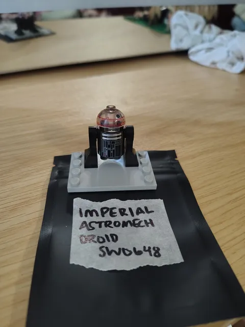Lego Star Wars Astromech Droid Imperial Black Minifigure sw0648 75106