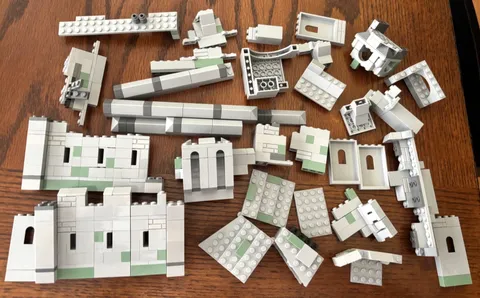LEGO LOTR LOT parts Battle Helm's Deep 9474 Retired replacement Incomplete walls