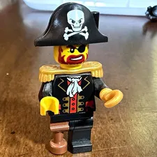 LEGO Minifigure Pirate Captain Brickbeard pi081