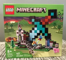 LEGO Minecraft: The Sword Outpost (21244) New/Sealed/Retired - 427 PCS