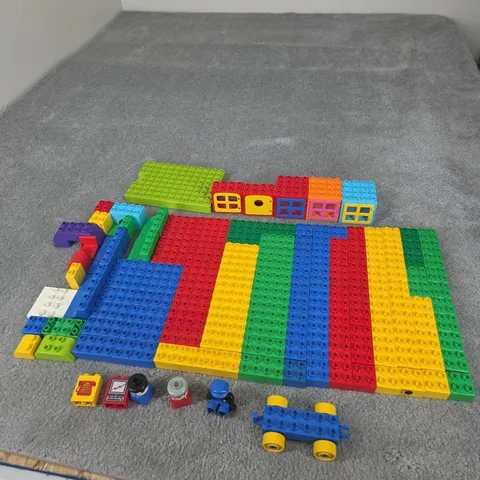 Lego Duplo 2x4 4x4 Windows Building Blocks Assorted Color 160 + Pieces Lot 