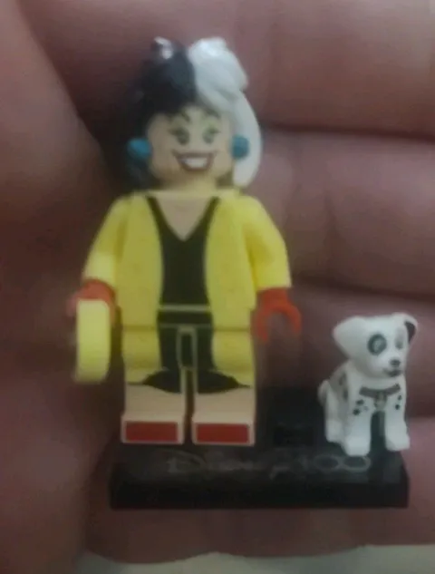 ✅ New LEGO Disney Minifigure dis188 Cruella De Vil Minifig & Puppy From 43277
