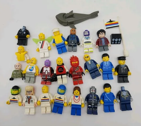 Lego Mini Figures Lot  Marvel DC Ninjago Shark 