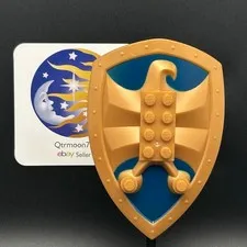 LEGO Brand KNIGHTS KINGDOM Large Figure KING JAYKO Shield PART ~50655~ HAWK x1