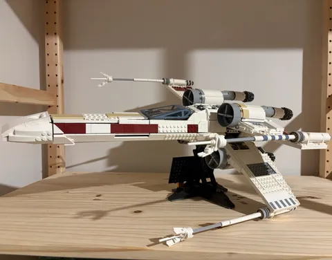 LEGO Star Wars UCS X-wing Starfighter 75355 1949 pcs Building Set 18+