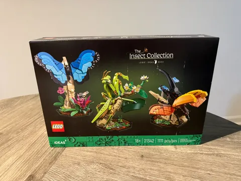 LEGO 21342 The Insect Collection – Ideas Display Set, New Sealed Box!!