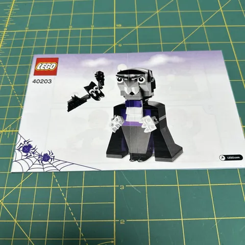 Lego 40203 Dracula instruction manual booklet only