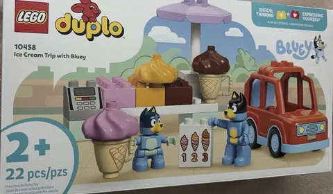 LEGO DUPLO Ice Cream Trip with Bluey Complete Set 22 Pieces (10458)