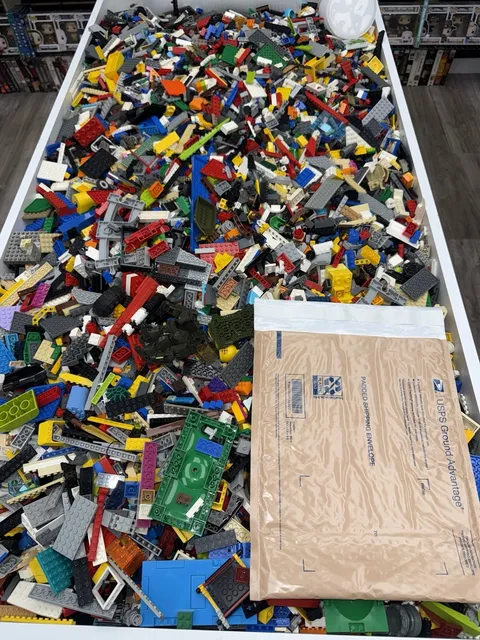LEGO  Mixed Bricks, Plates, Parts & Pieces (ONE LARG BAG) one large bag mixed up