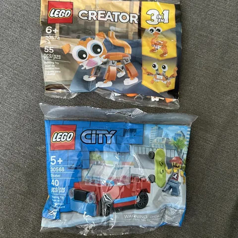 Lot Of 2 Lego Creator #30574 & Lego City #30568