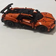 LEGO Technic Bugatti Chiron Pur Sport 42222 COMPLETE? - FREE SHIPPING