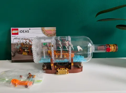 LEGO Ideas: Ship in a Bottle (92177) Retired - Complete 99% No Box w/ Manual