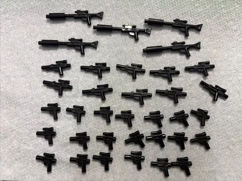 STAR WARS LEGO Gun Lots 5x Long Rifle, 10x Med Blasters and 20x Small Blasters