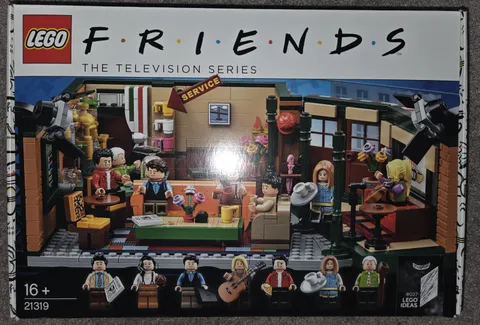 LEGO Ideas Friends: Central Perk (21319) Complete with Box and Manual