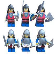 LEGO Castle Minifigures: Lion Knights Army (6 Minifigures) New, Unused