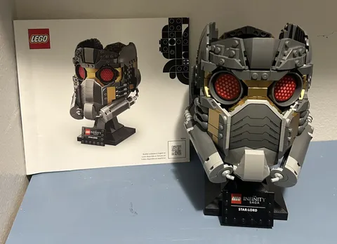 LEGO Marvel Star-Lord’s Helmet 76251 The Infinity Saga 602pcs 18+ Stand