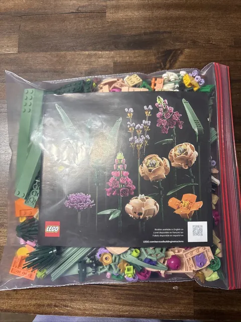 Lego Botanical Collection Flower Bouquet Set 10280 With Manual