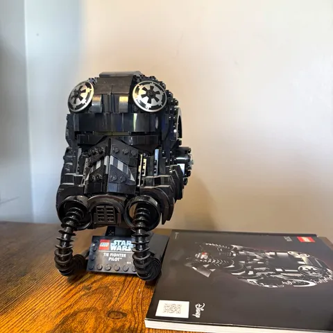 LEGO Star Wars TIE Fighter Pilot Helmet 75274 Complete w/ Instructions