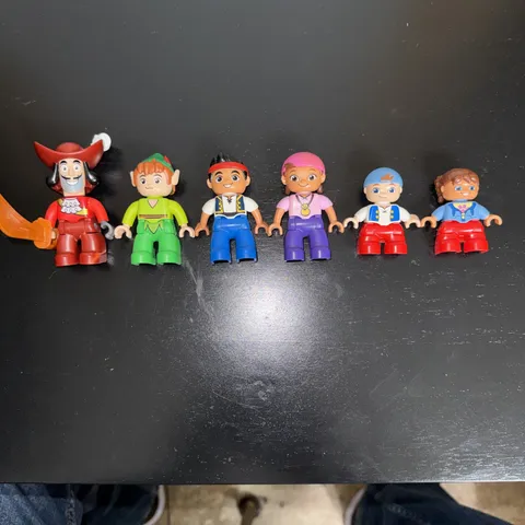 LEGO Duplo Peter Pan, Captain Hook and Other Figures From Disney Pirate Lot(6)