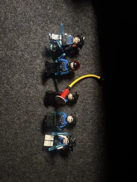 LEGO Batman Nightwing 2006 Minifigure 7785 Arkham Asylum