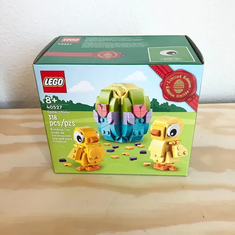 LEGO Seasonal: Easter Chicks (40527) Brand New